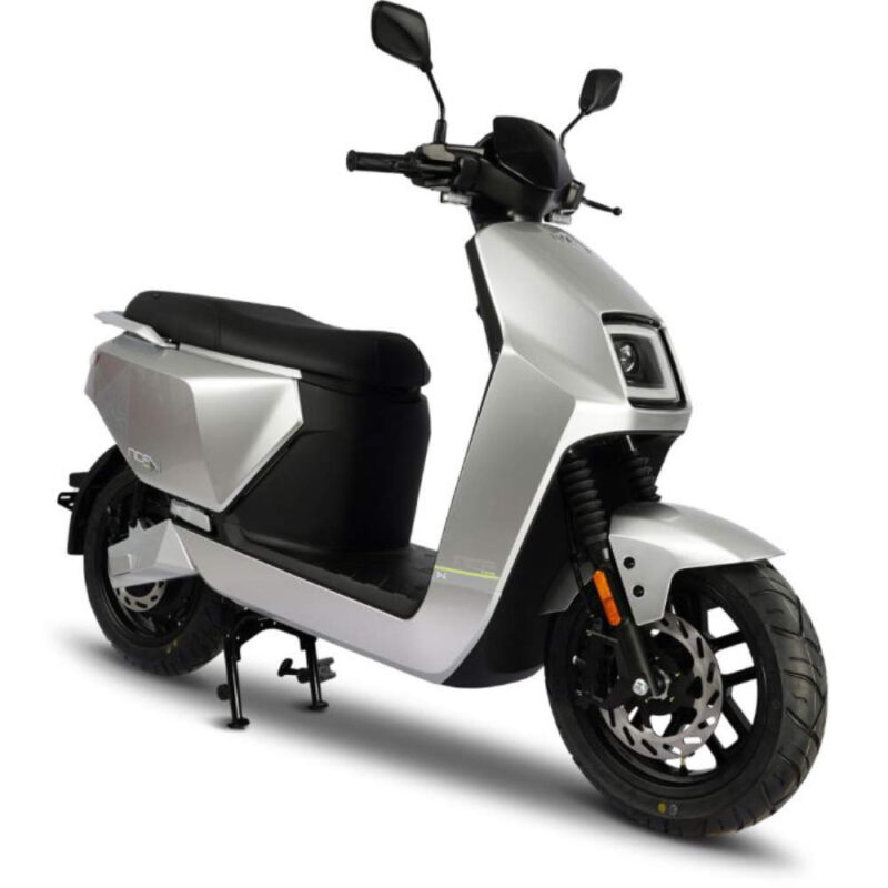 Zilveren IVA NCF elektrische scooter